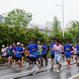 pg电子免费试玩-跑马拉松买房最高补贴10万元！多地向马拉松参赛者提供购房优惠